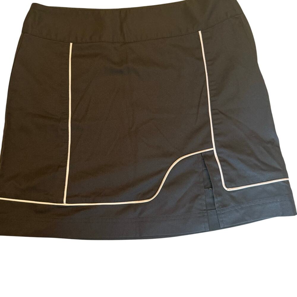 Lija Womens Size 4 Black Golf Tennis Skort Side Slip Closure Front Slit Athletic